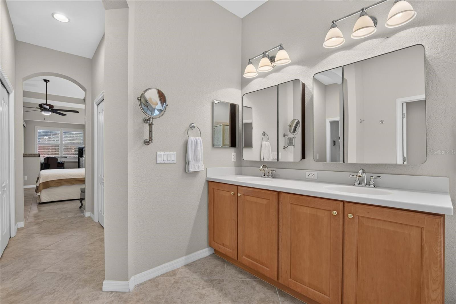 818 KING LEON WAY — photo 36