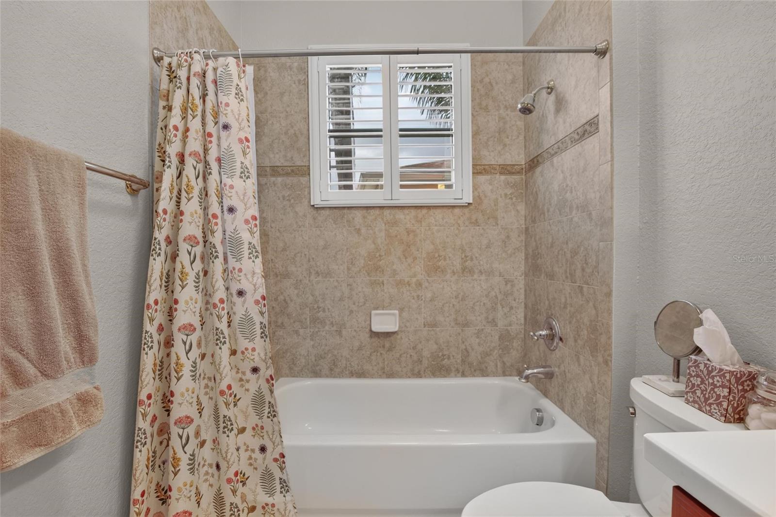 818 KING LEON WAY — photo 15