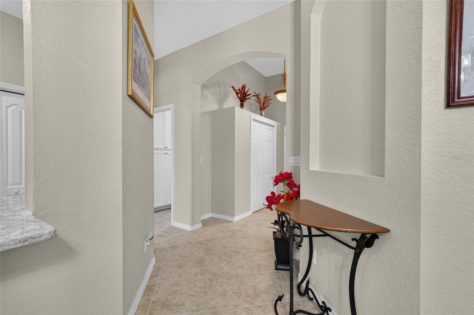 818 KING LEON WAY — photo 11
