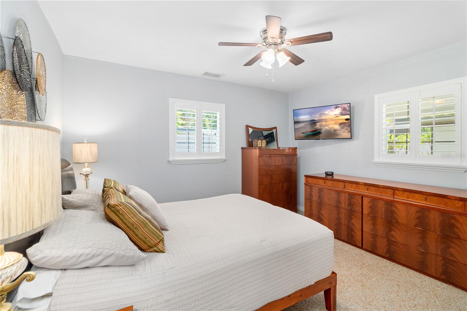 3004 W BAY VILLA AVE — photo 16