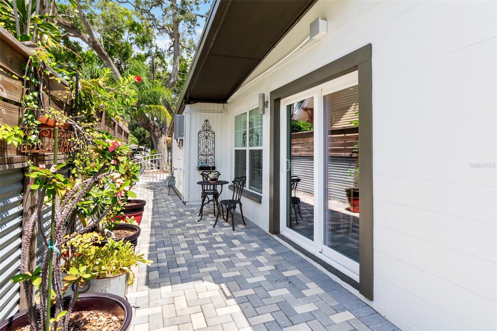 3004 W BAY VILLA AVE — photo 25