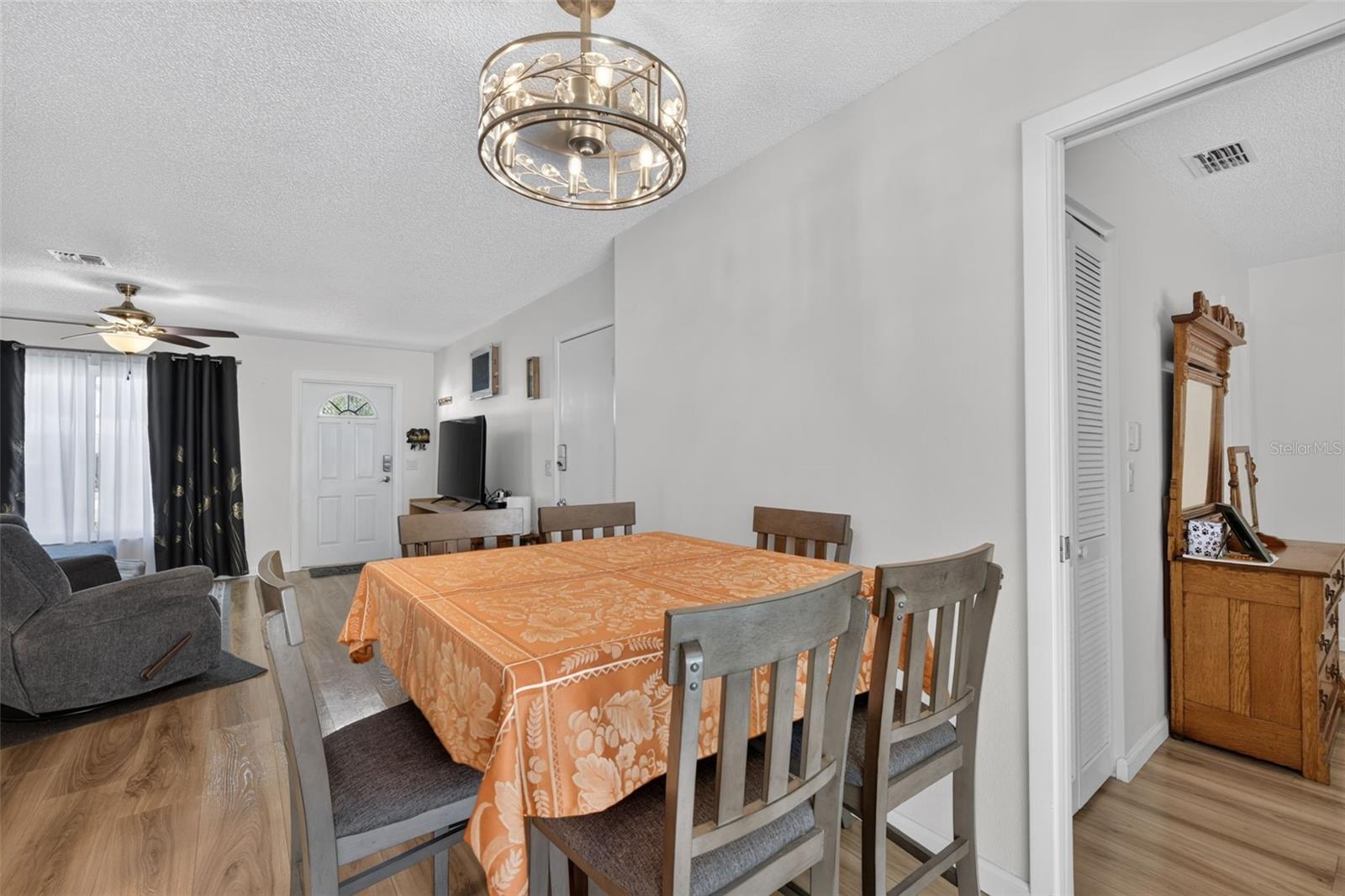 82 CIRCLEWOOD DR #A3-4 — photo 11