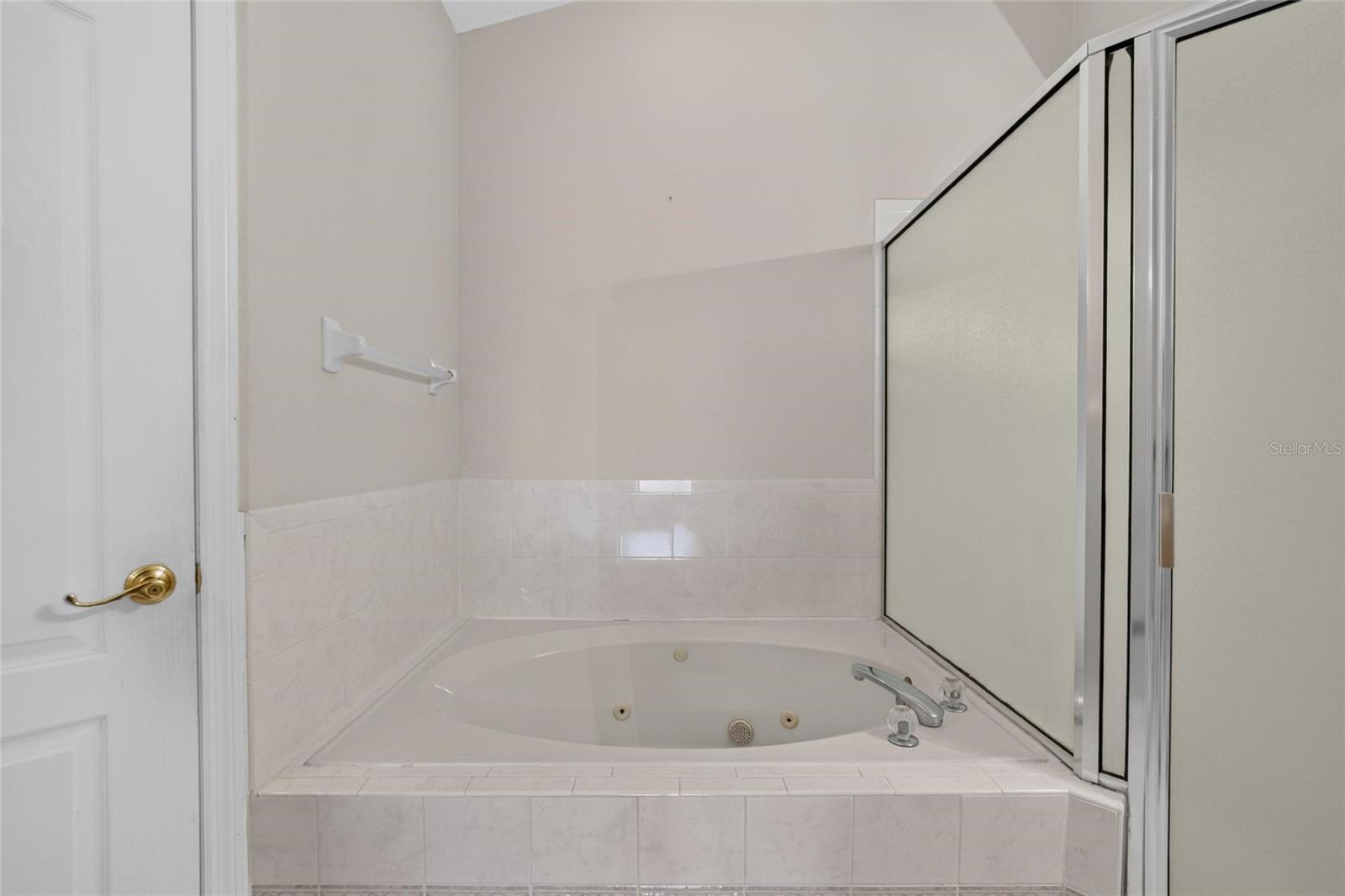 1709 WOODWATCH WAY — photo 21