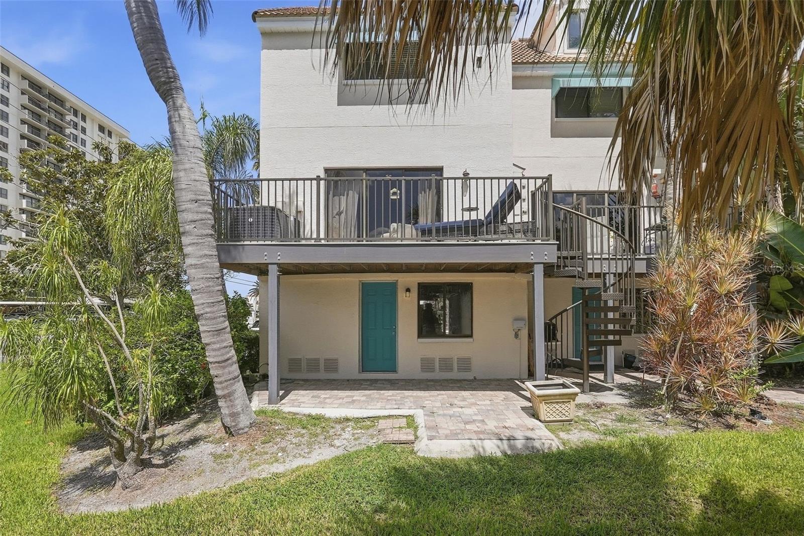 325 ISLAND WAY #101 — photo 23