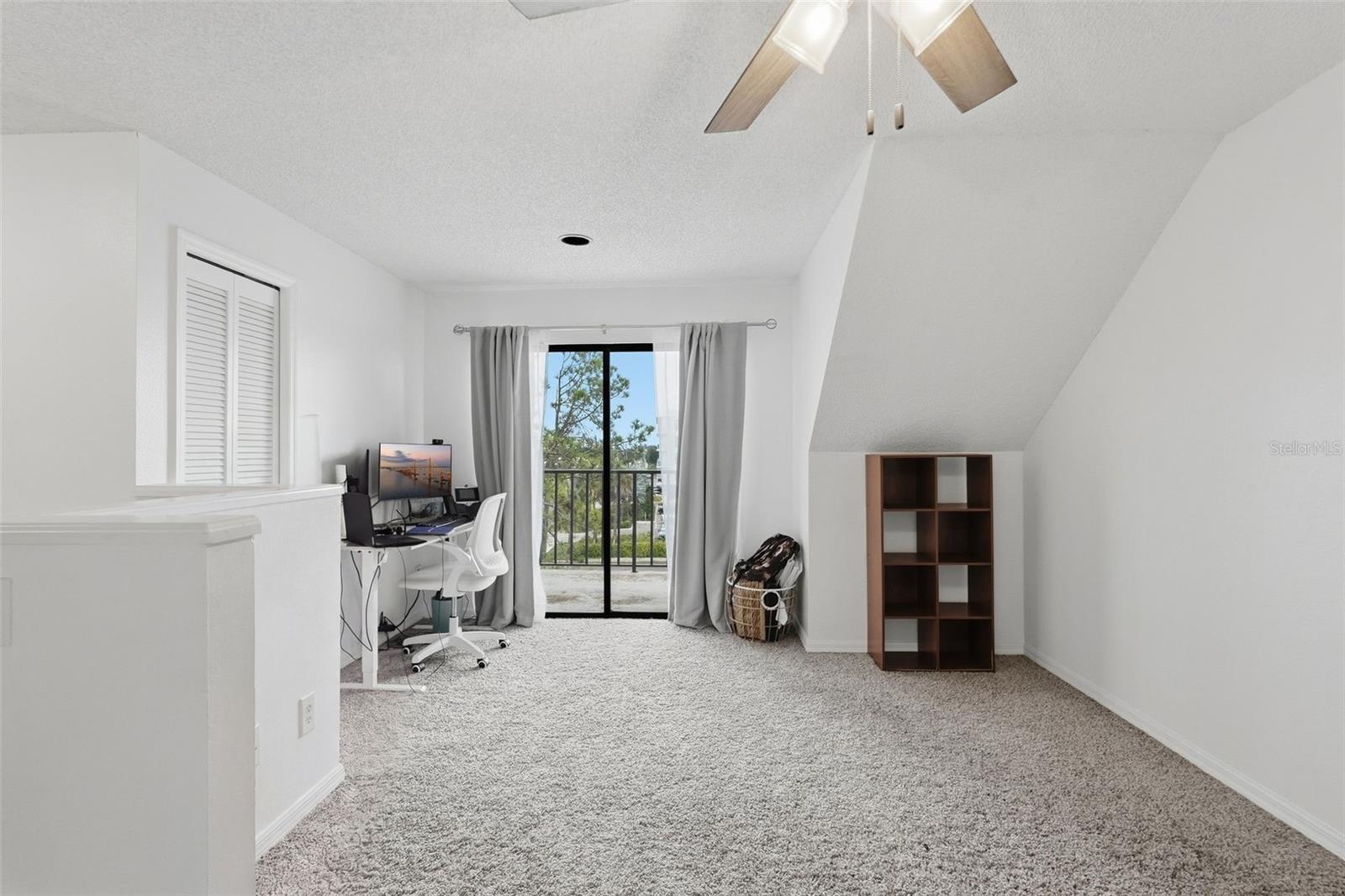 325 ISLAND WAY #101 — photo 20