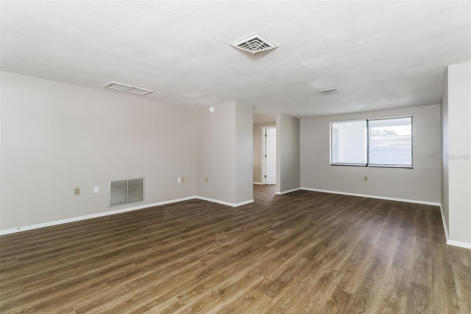 6840 TIERRA VERDE ST — photo 5