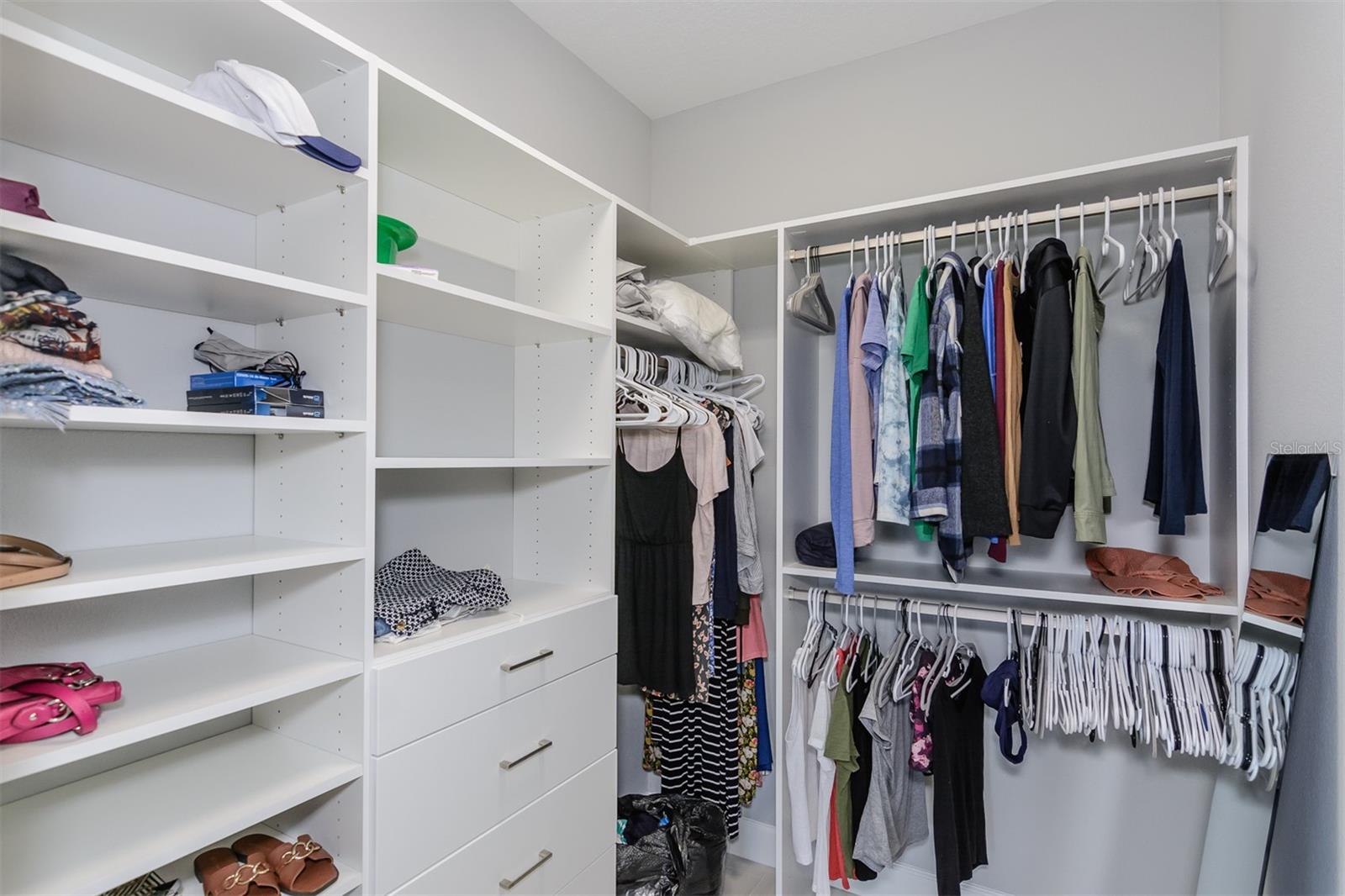 3390 FRANCOA DR — photo 40