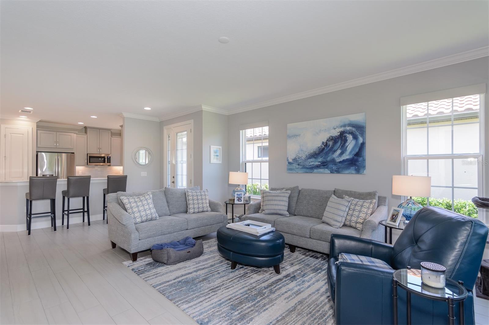 3390 FRANCOA DR — photo 11