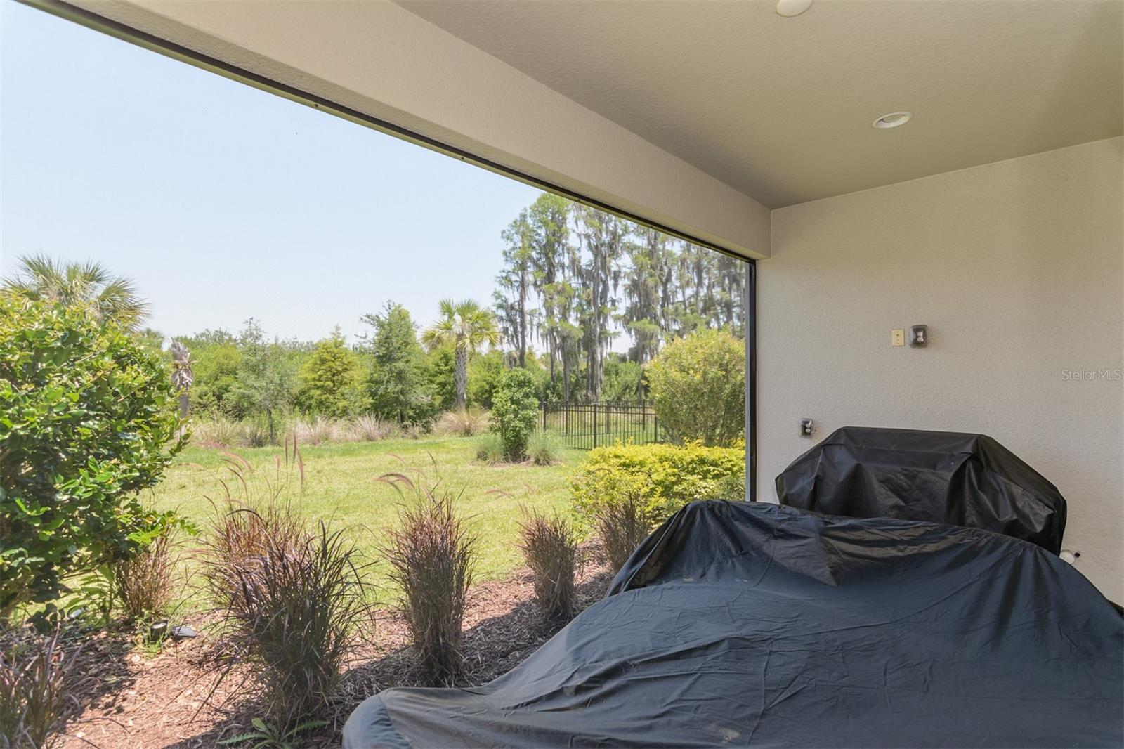 3390 FRANCOA DR — photo 45