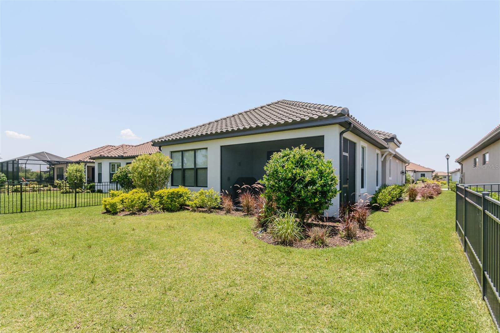 3390 FRANCOA DR — photo 47