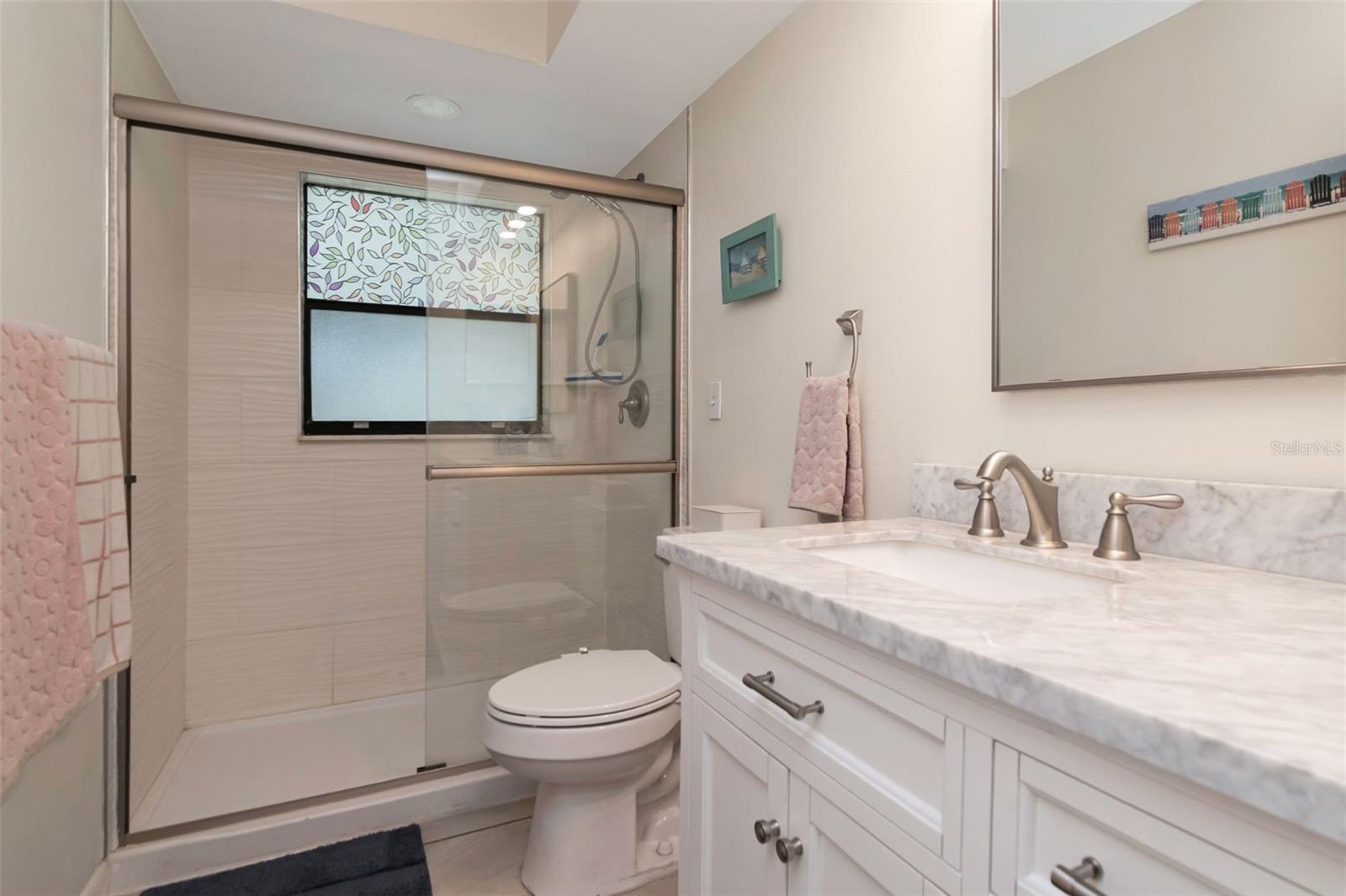 2158 BEVERLY LN — photo 23