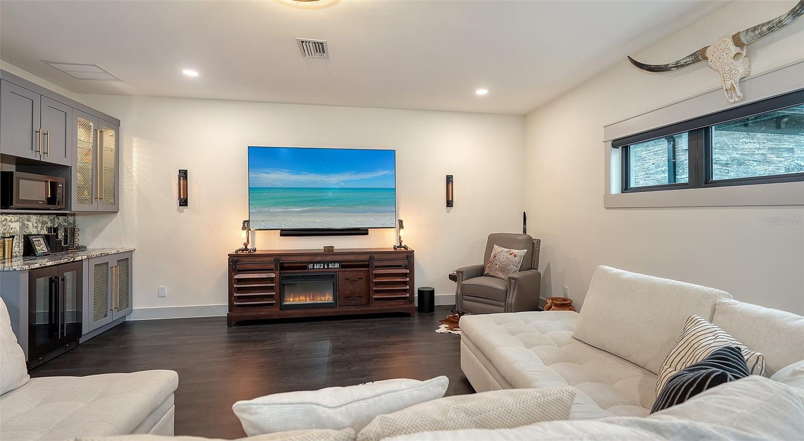 650 OAKS CREEK CT — photo 62