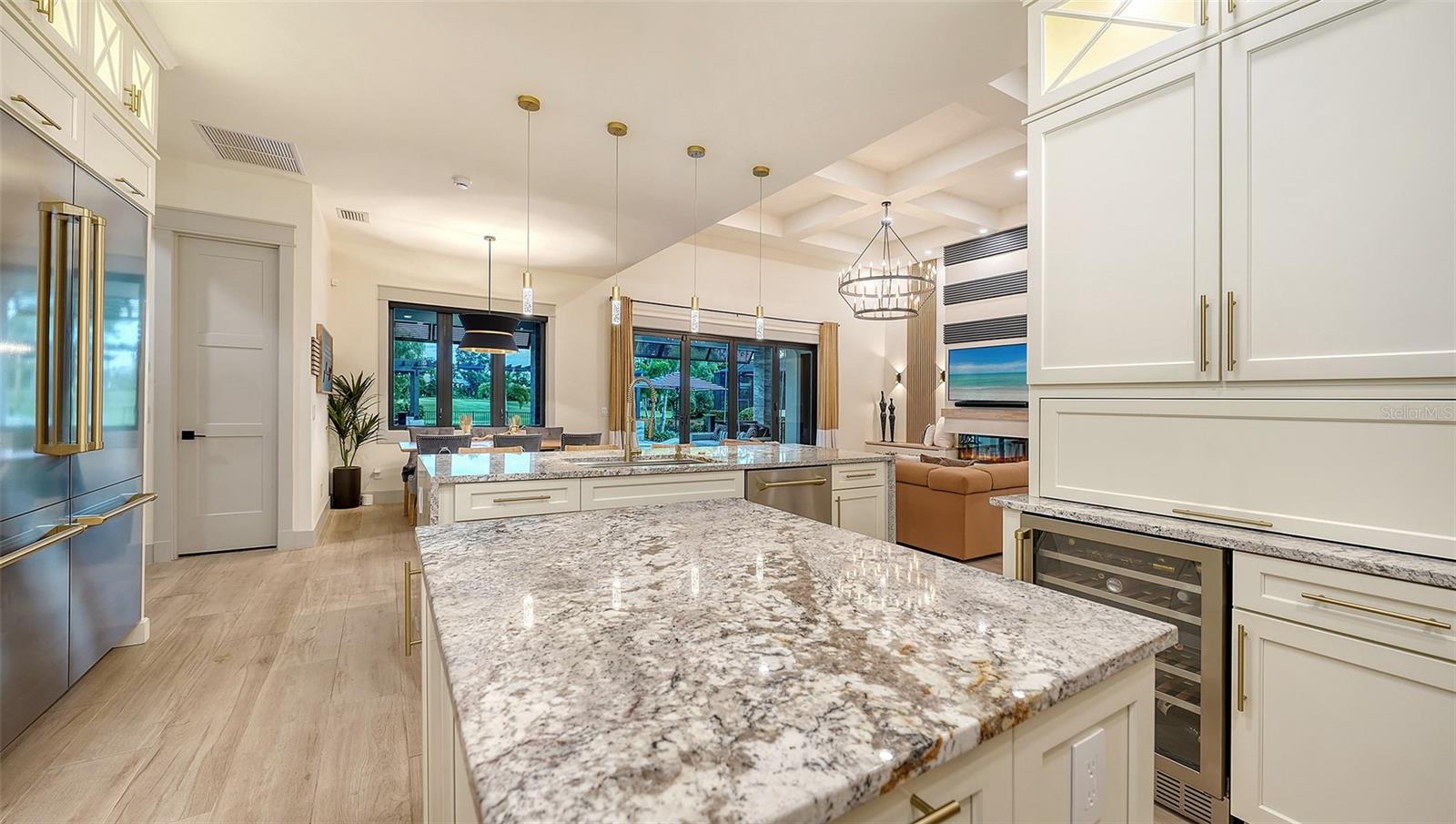650 OAKS CREEK CT — photo 41