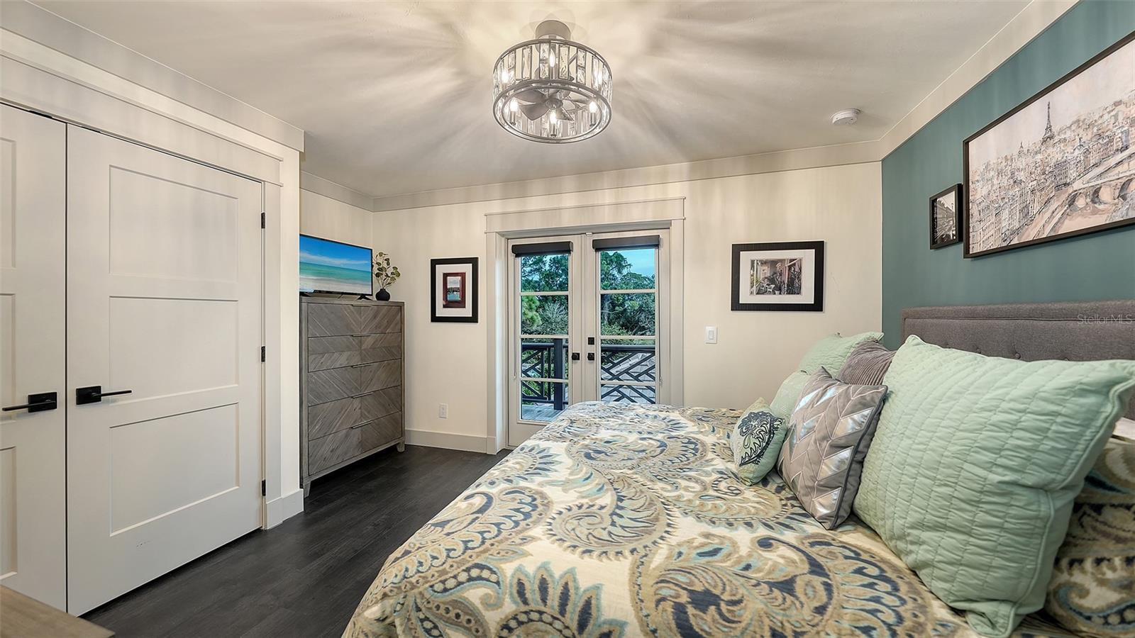 650 OAKS CREEK CT — photo 68