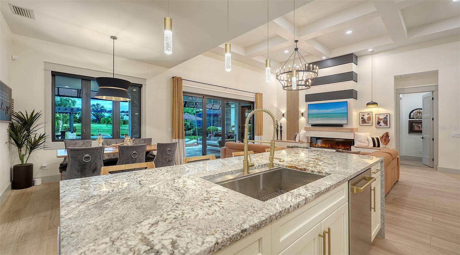 650 OAKS CREEK CT — photo 42