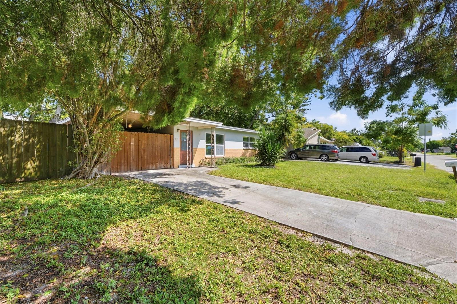 4927 DRIFT TIDE DR — photo 2