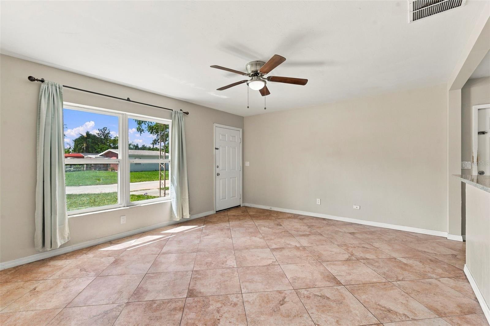 4927 DRIFT TIDE DR — photo 4