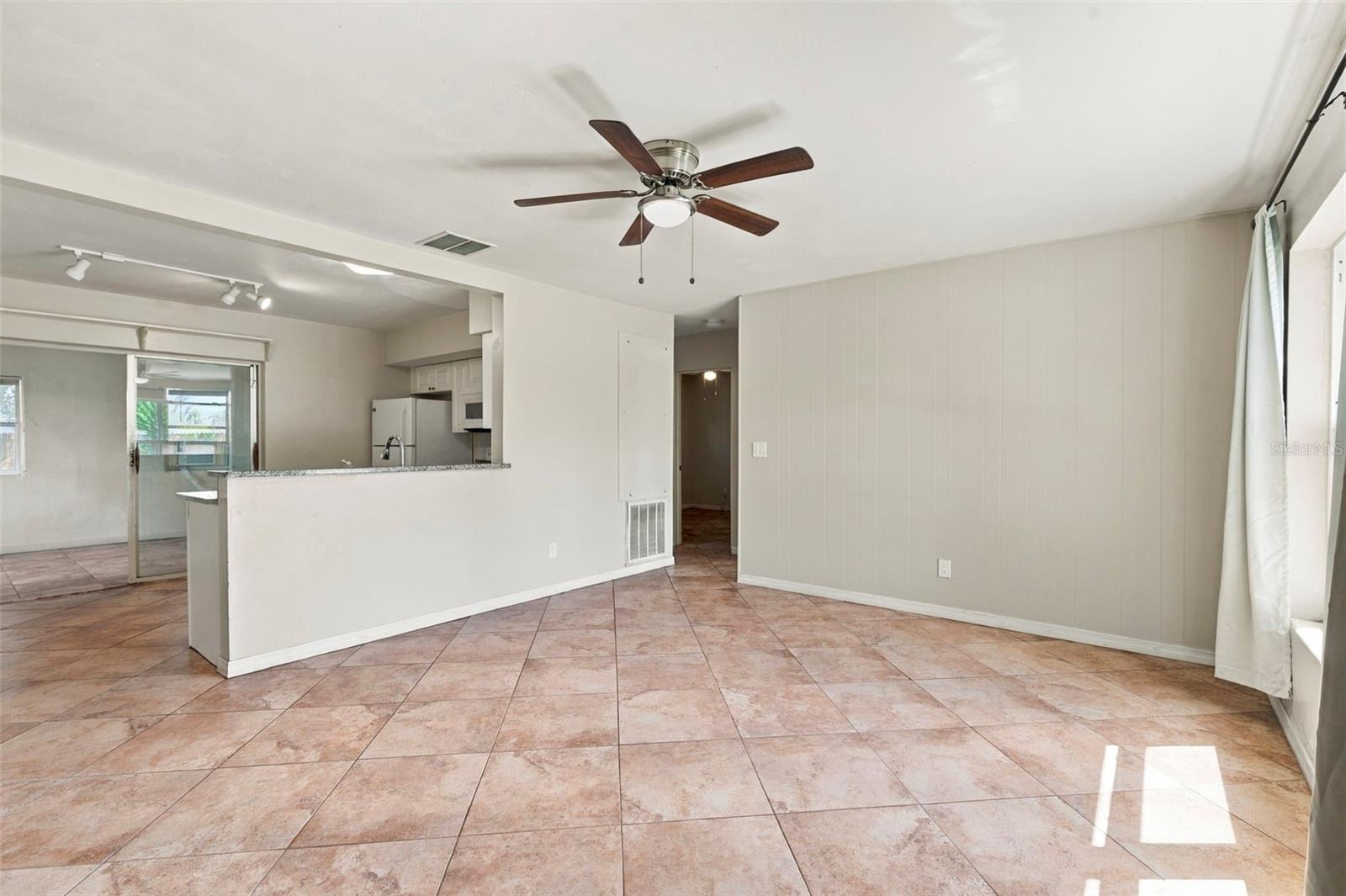 4927 DRIFT TIDE DR — photo 3