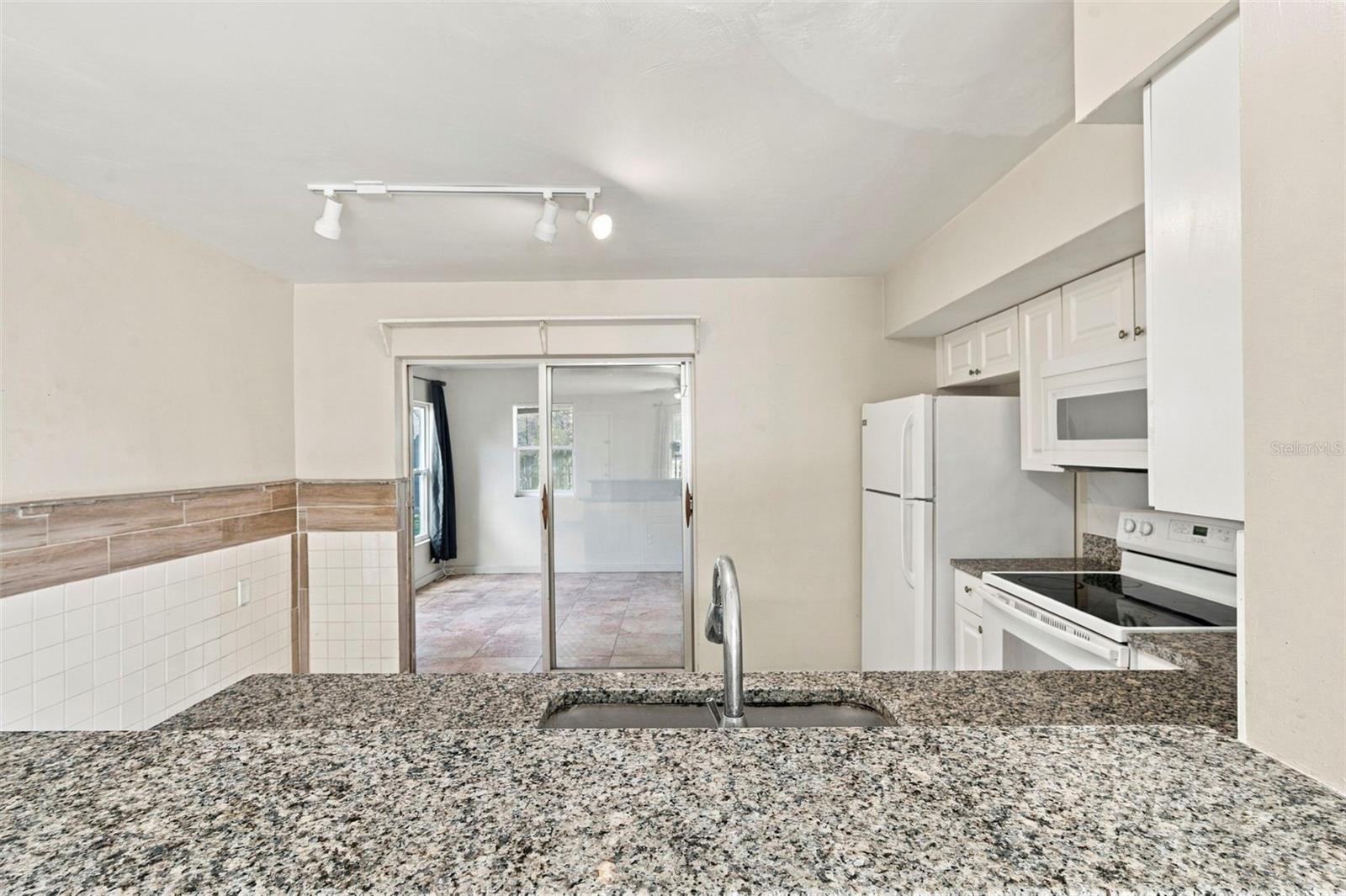 4927 DRIFT TIDE DR — photo 5