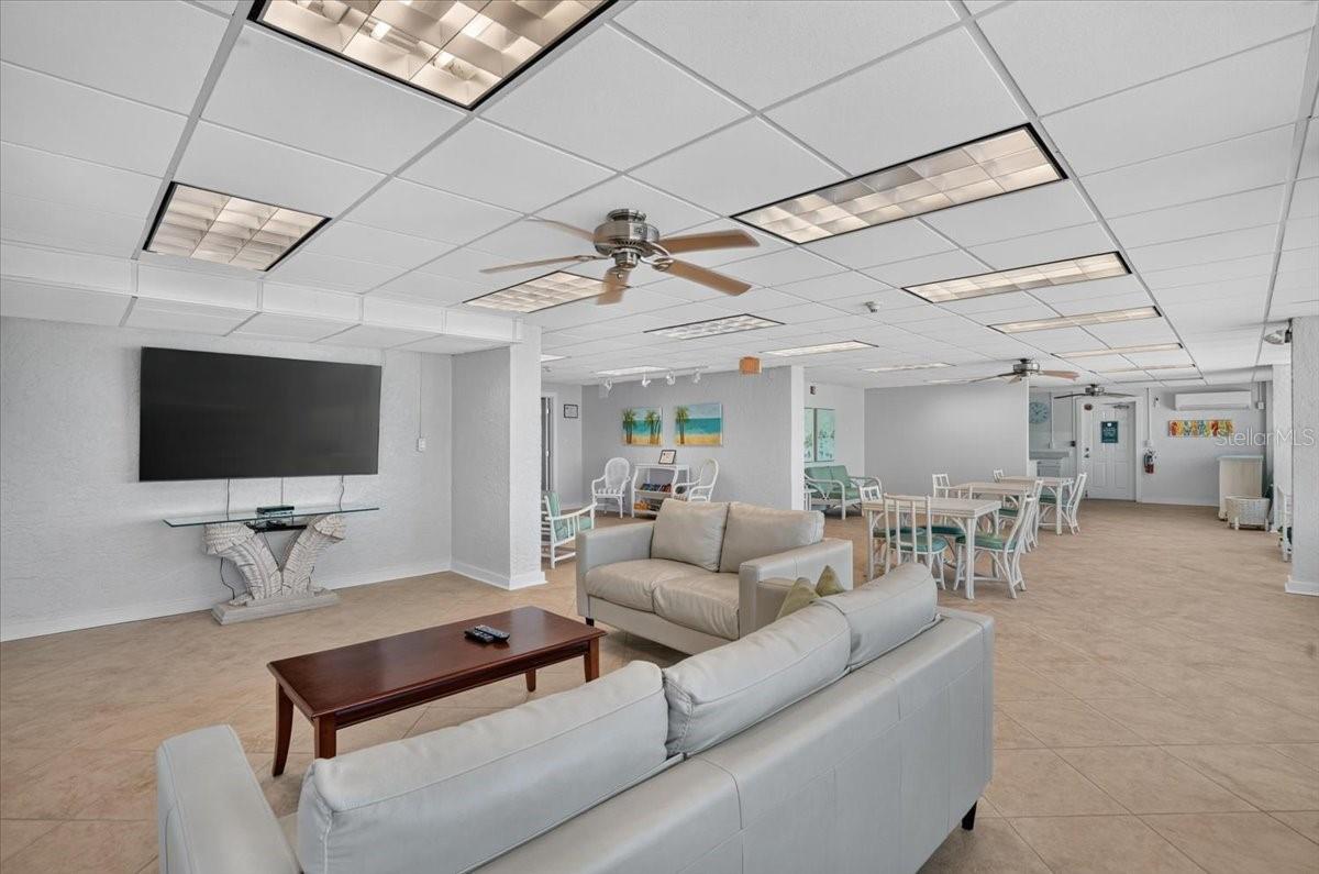 5200 GULF DR #107 — photo 33