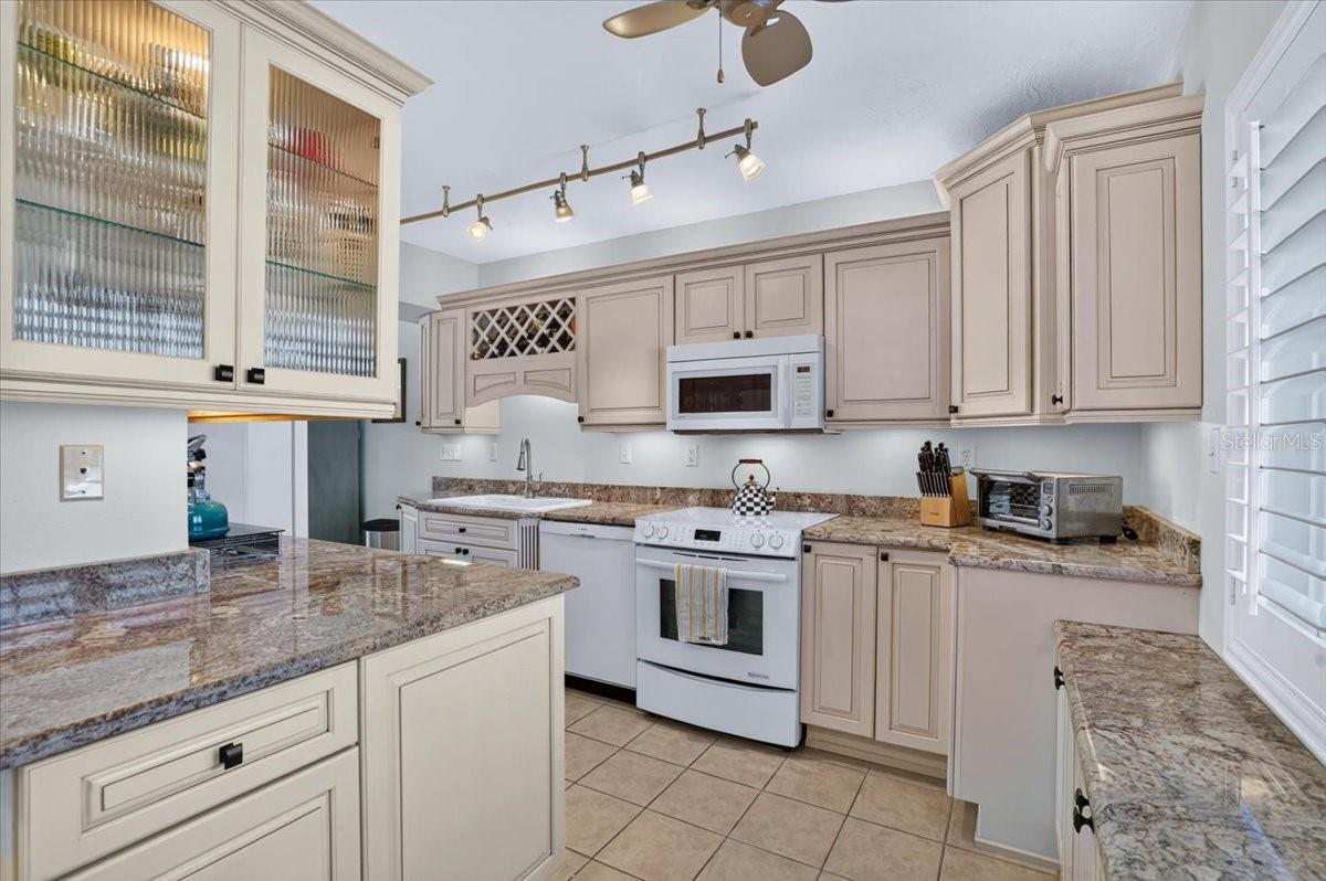 5200 GULF DR #107 — photo 17