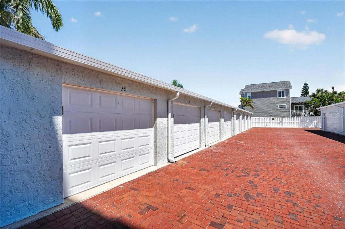 5200 GULF DR #107 — photo 38