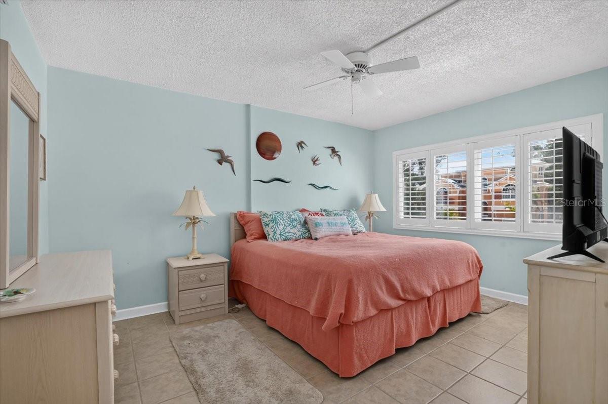 5200 GULF DR #107 — photo 26