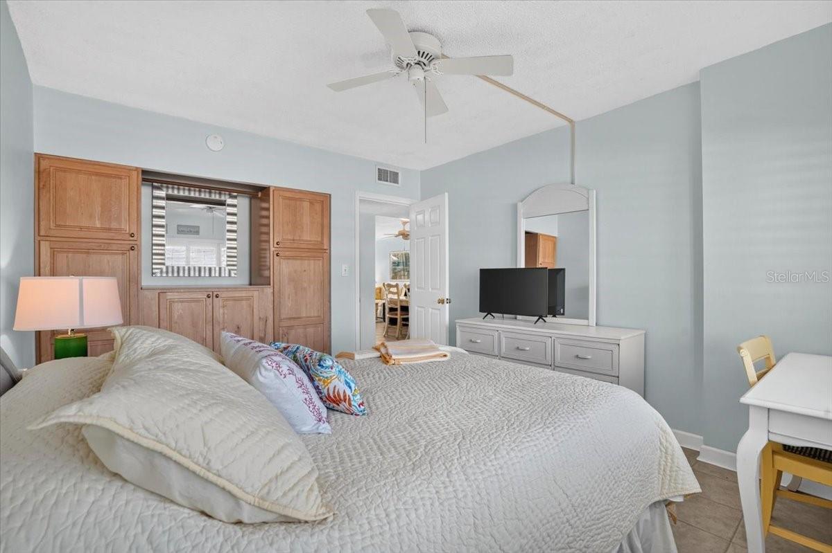 5200 GULF DR #107 — photo 25