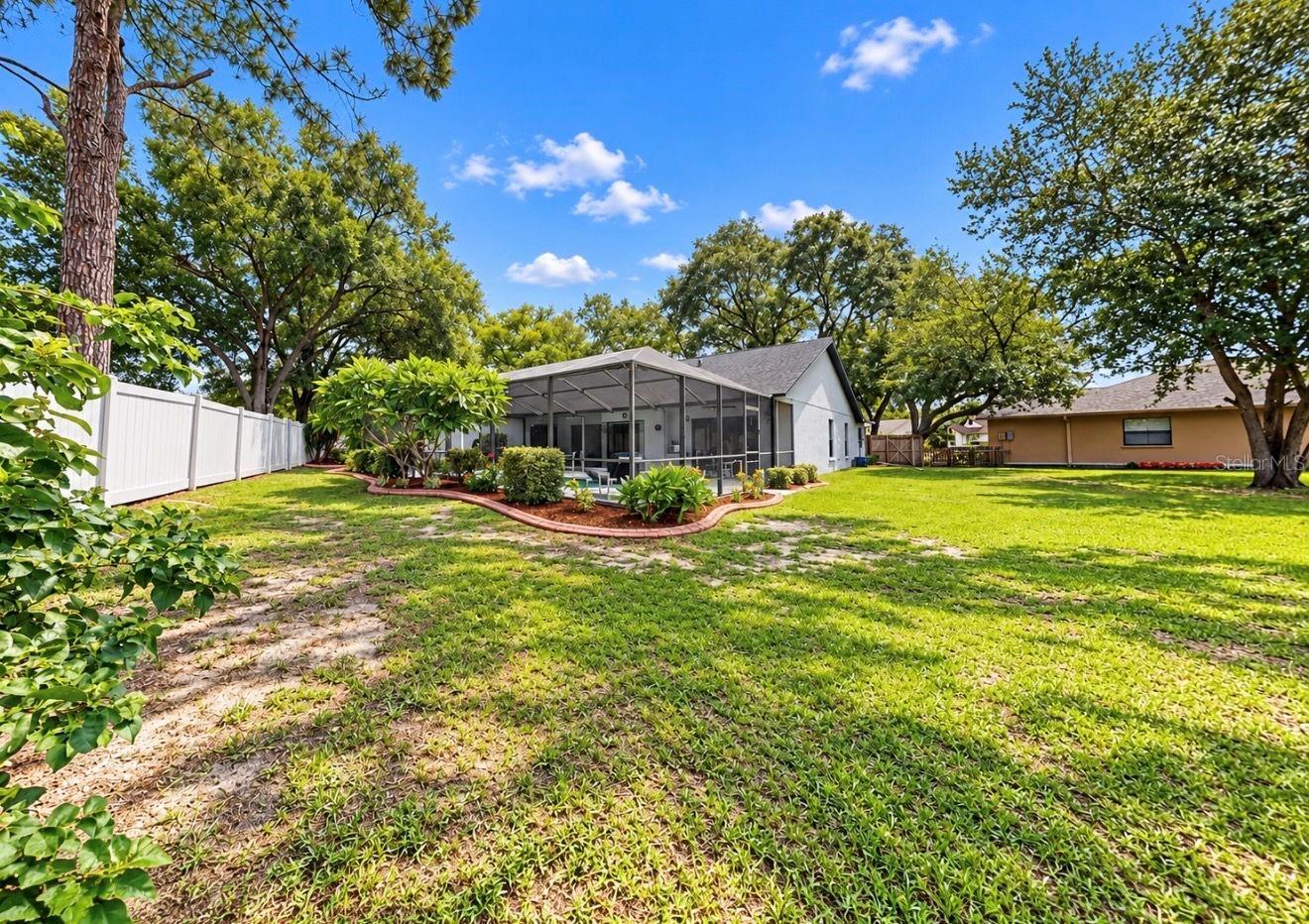 2216 LAKE BAY WAY — photo 43