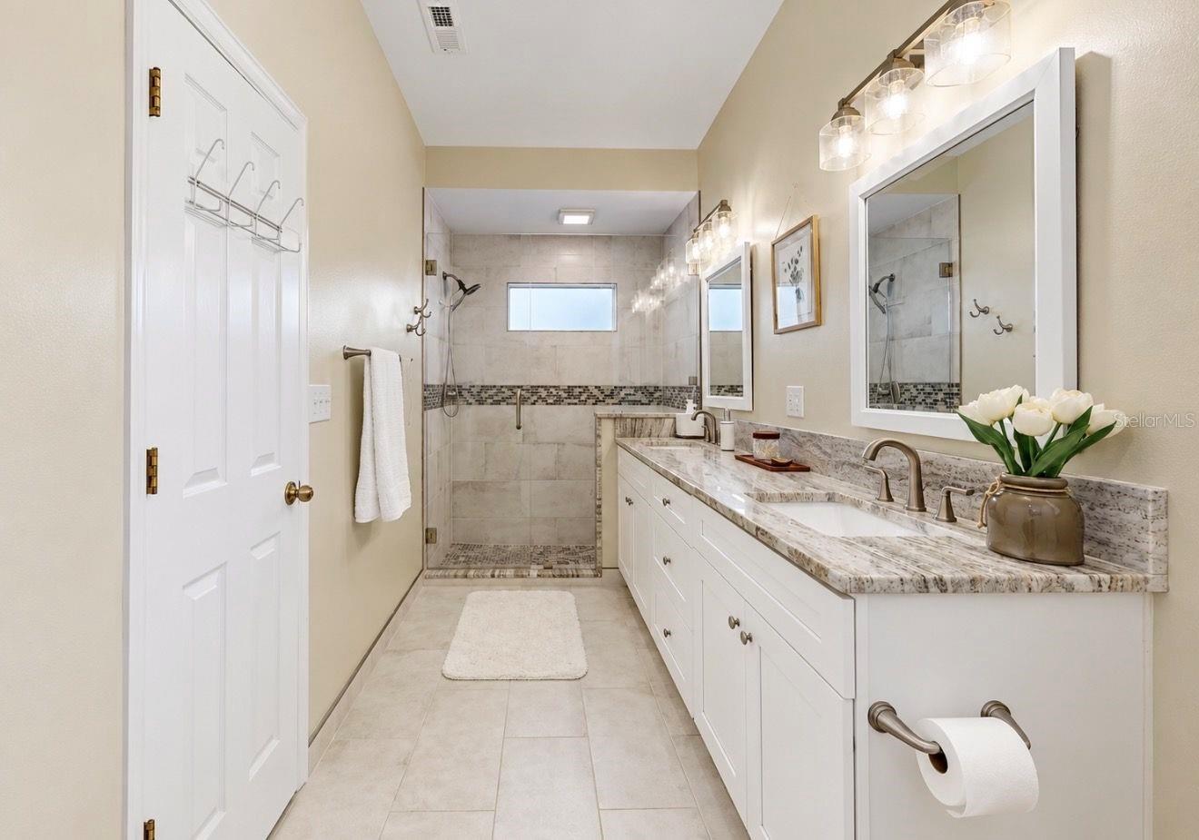 2216 LAKE BAY WAY — photo 27