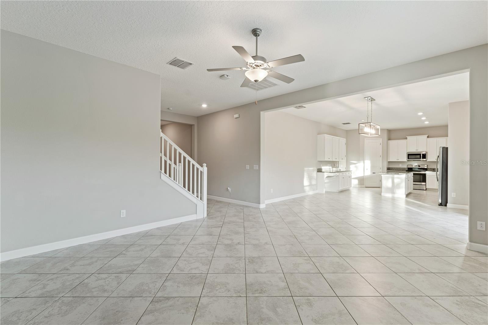 3123 HILLIARD DR — photo 9