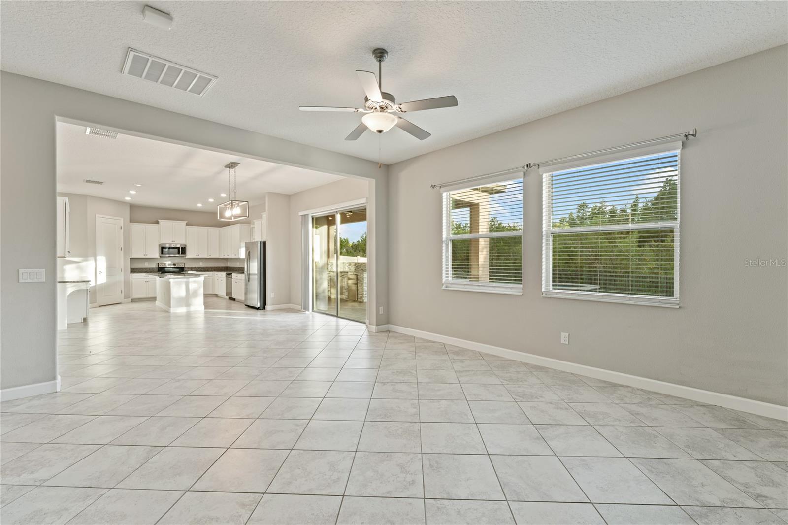 3123 HILLIARD DR — photo 10