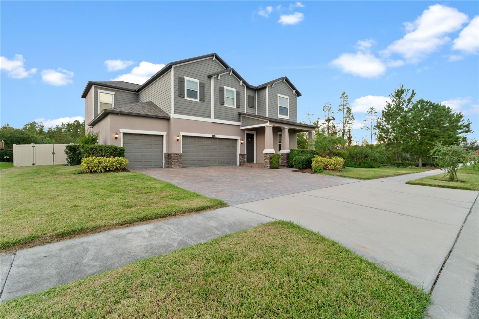 3123 HILLIARD DR — photo 3