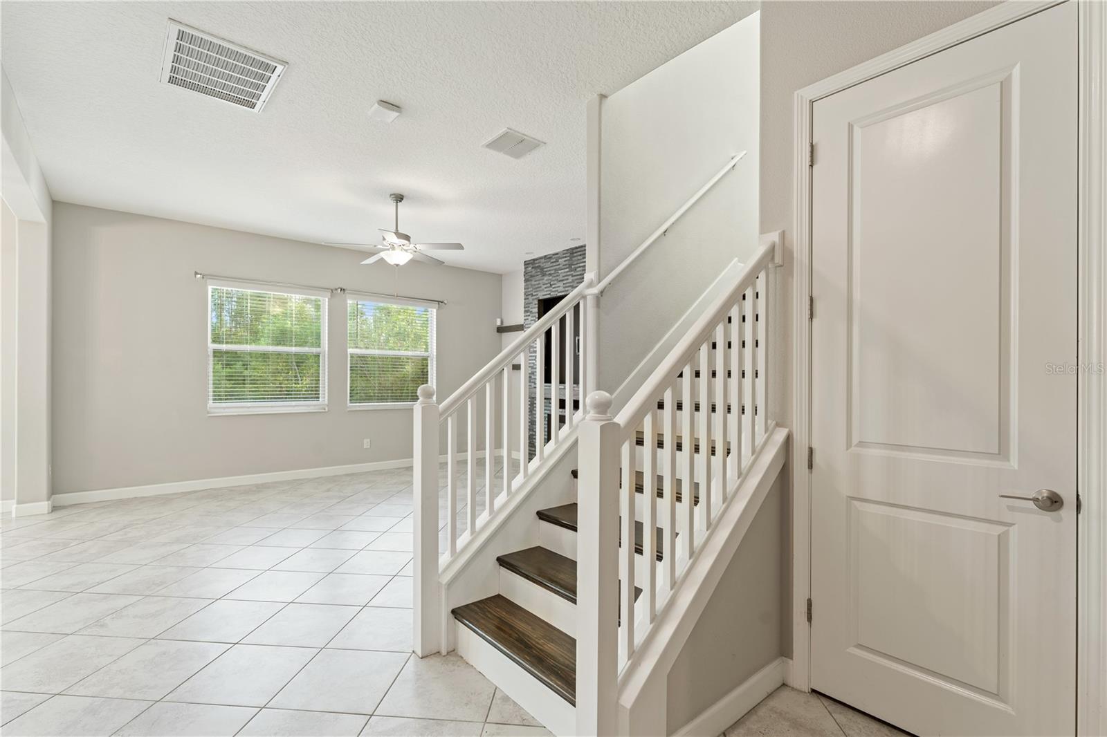 3123 HILLIARD DR — photo 5