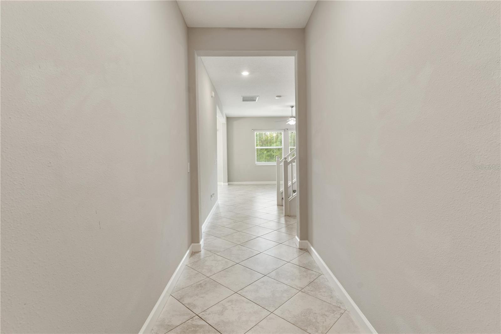 3123 HILLIARD DR — photo 4