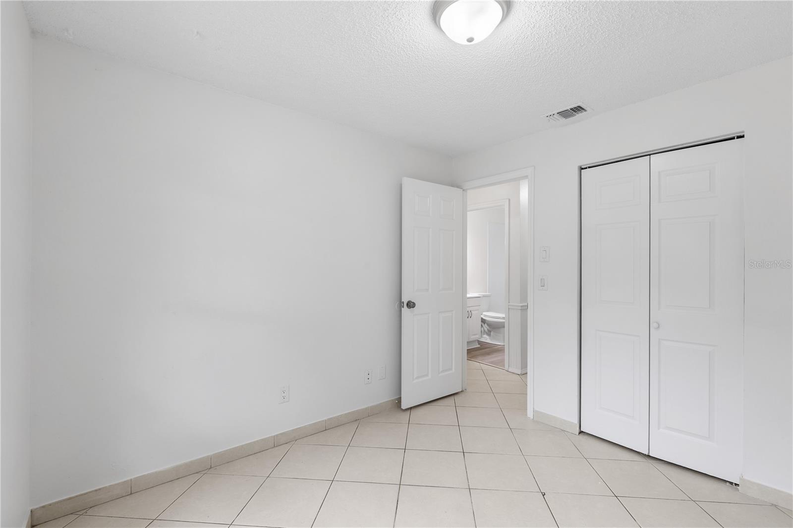 8221 AUTUMN OAK AVE — photo 19