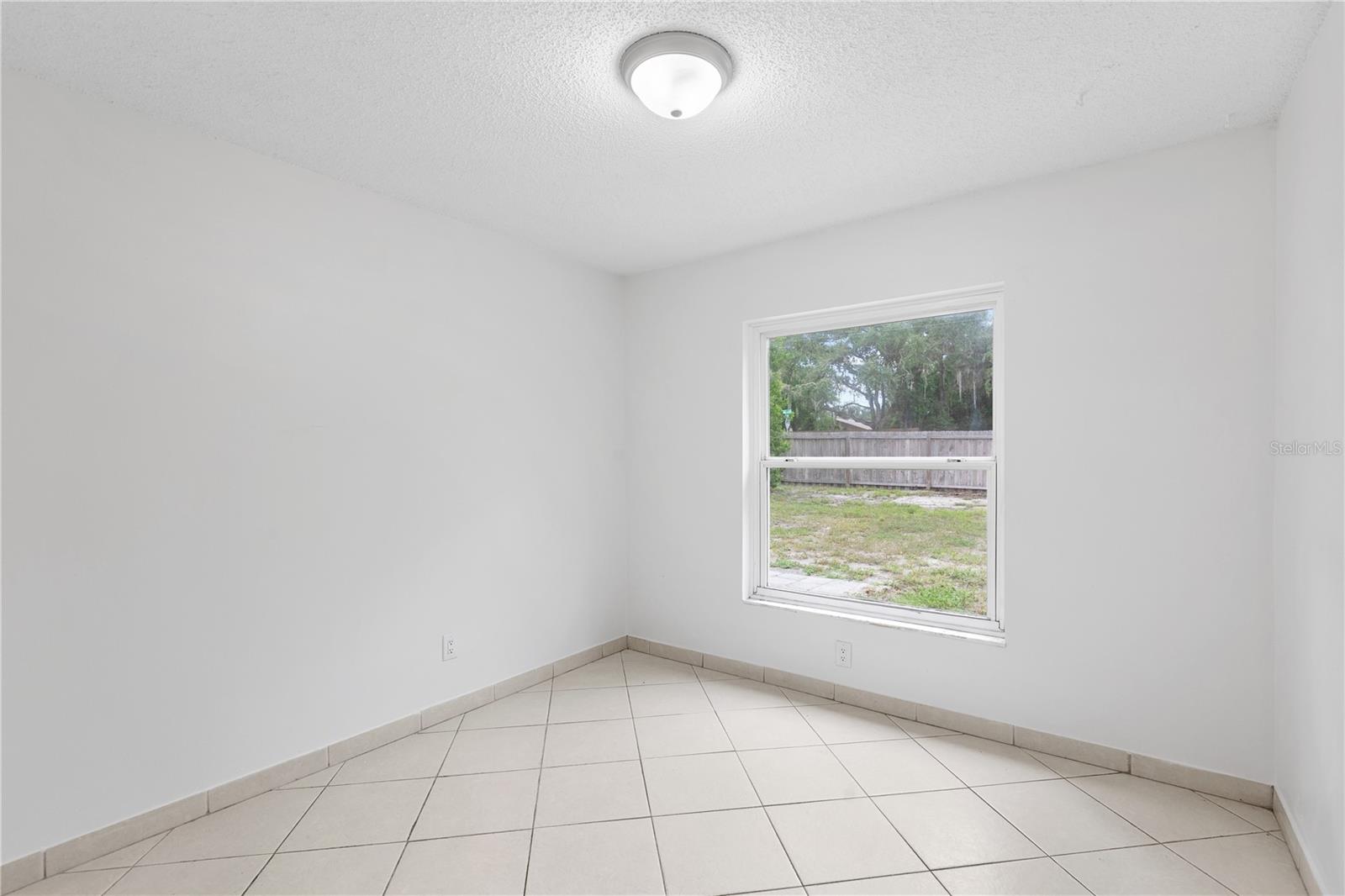 8221 AUTUMN OAK AVE — photo 18