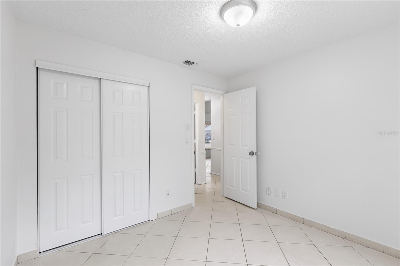 8221 AUTUMN OAK AVE — photo 23