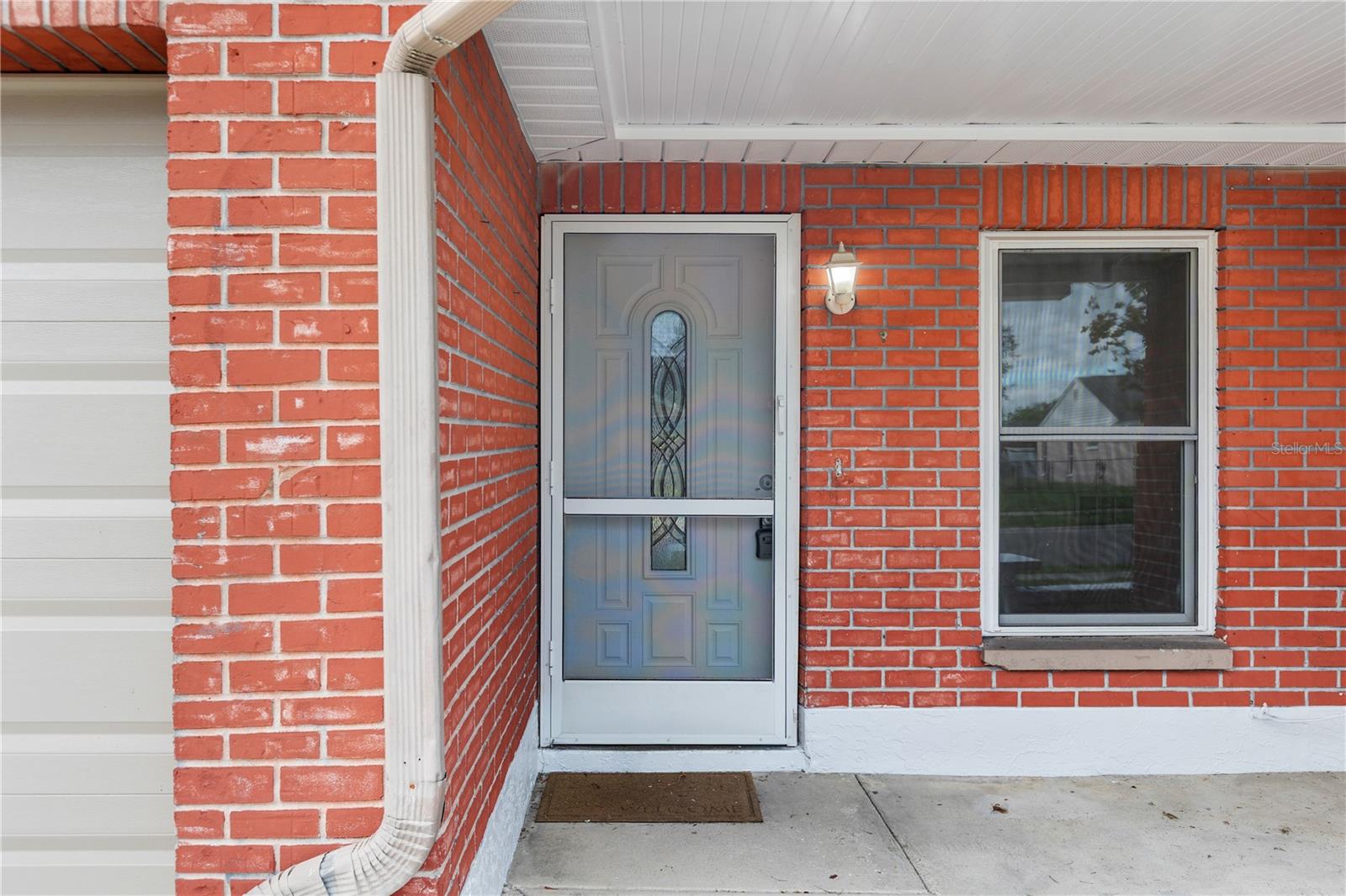 8221 AUTUMN OAK AVE — photo 2