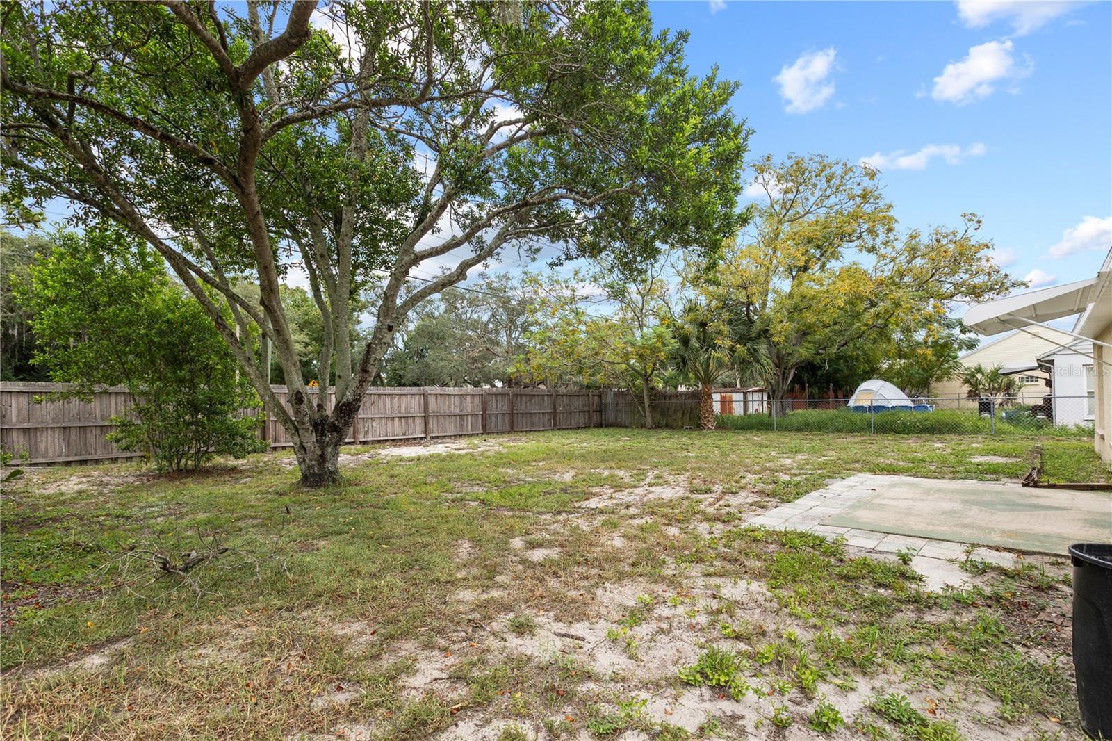 8221 AUTUMN OAK AVE — photo 29