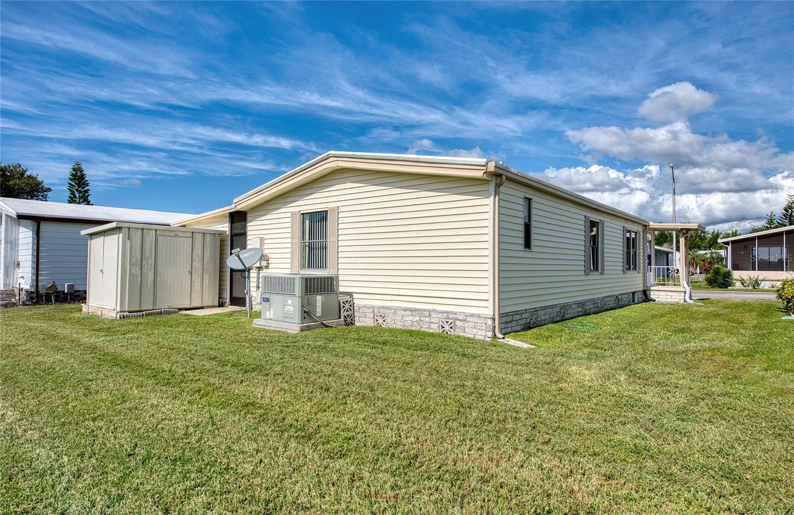 389 TRANQUIL CT — photo 37