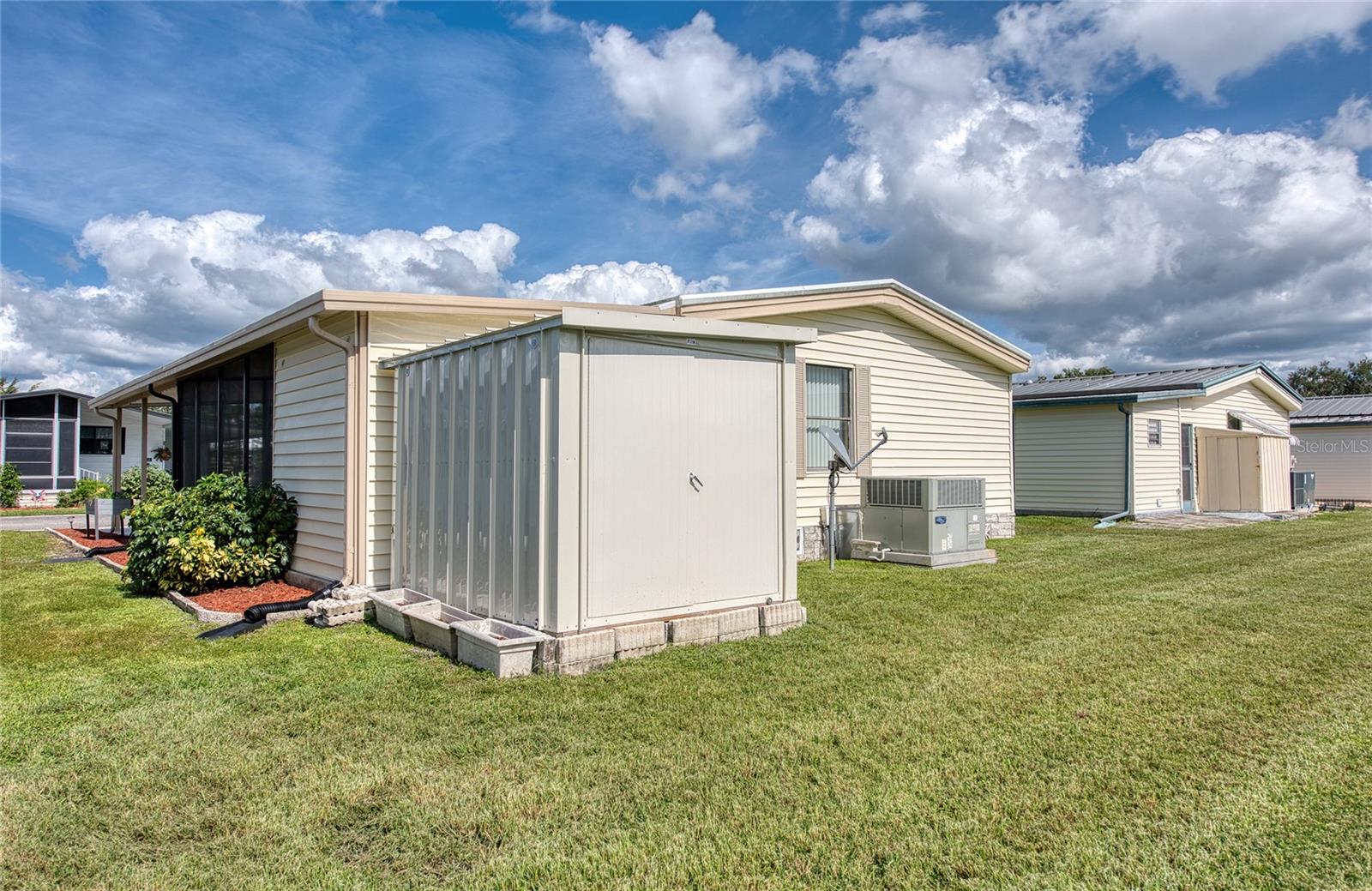 389 TRANQUIL CT — photo 36