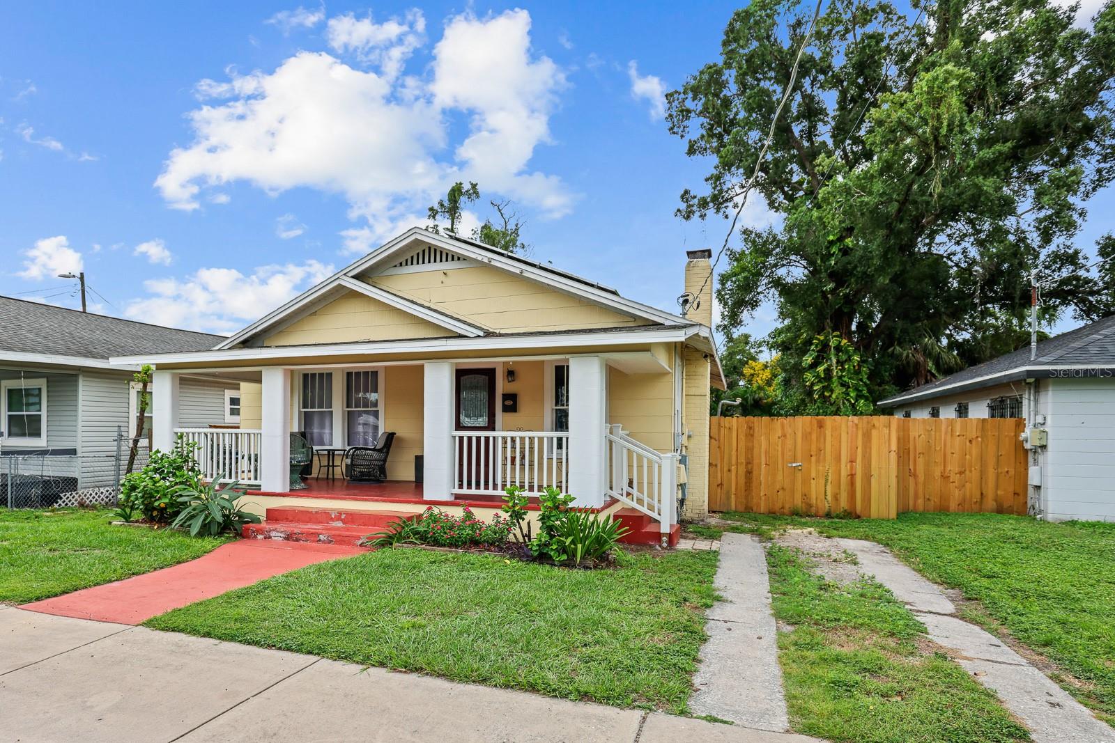 108 W HAYA ST — photo 15