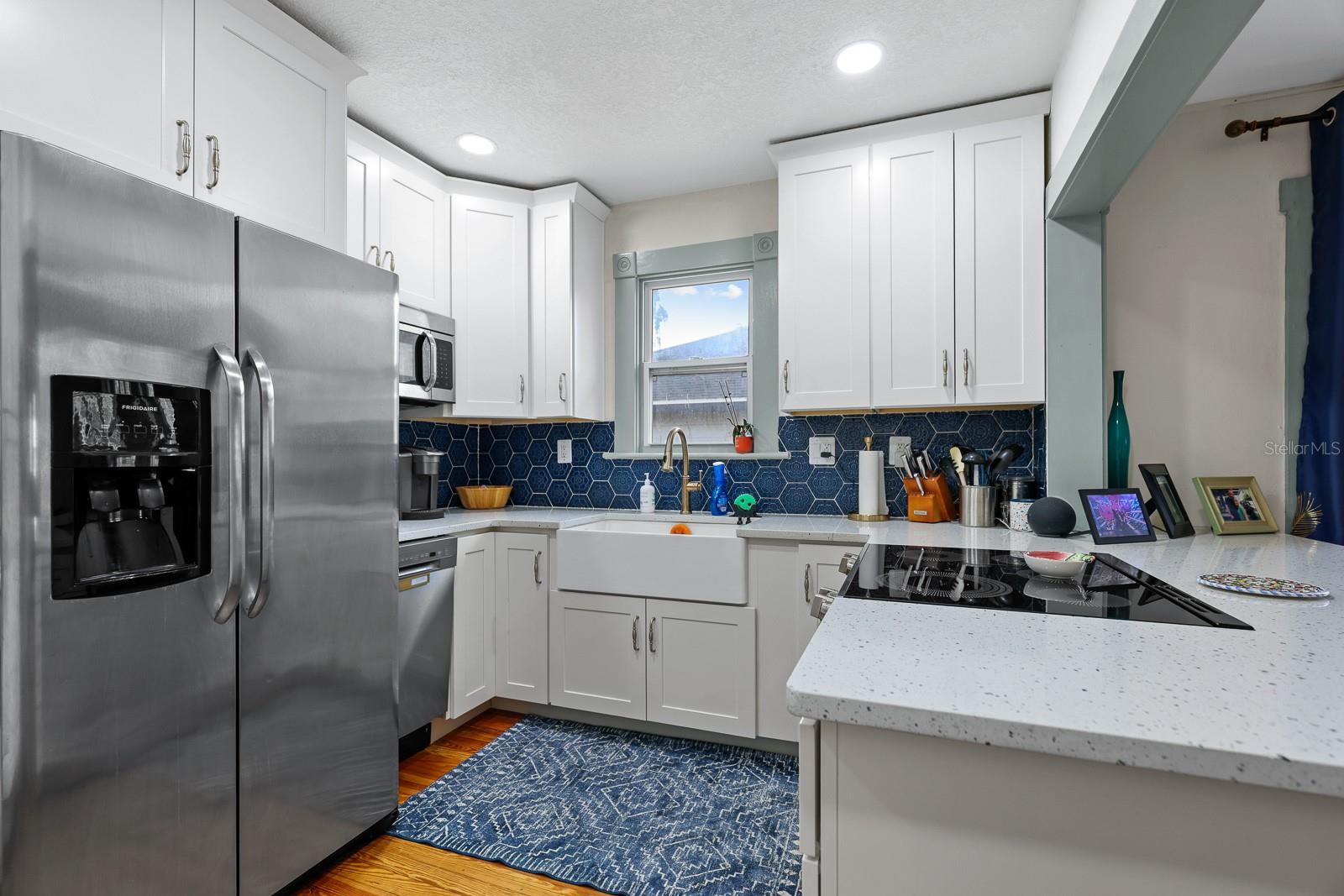 108 W HAYA ST — photo 8
