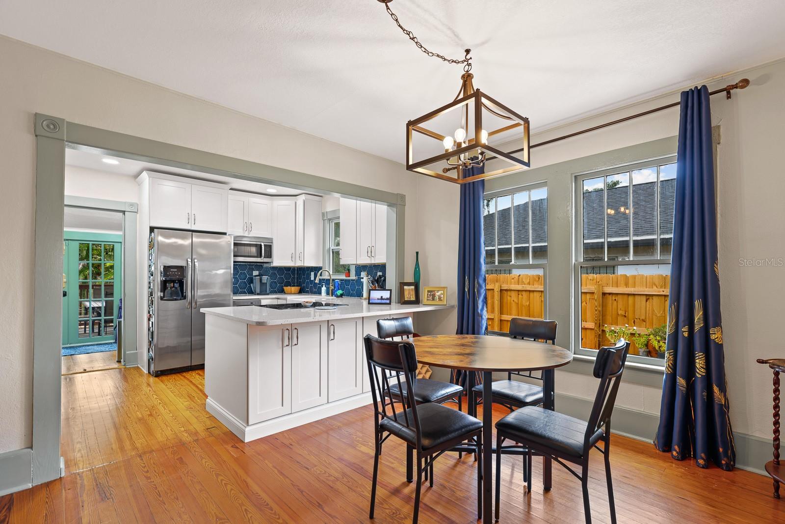 108 W HAYA ST — photo 3