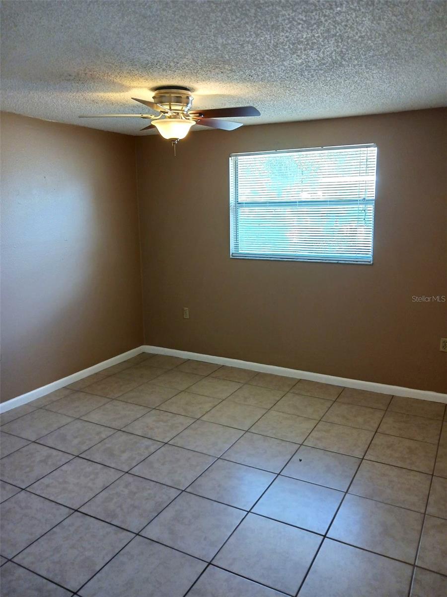 1515 SWORDBILL DR — photo 6