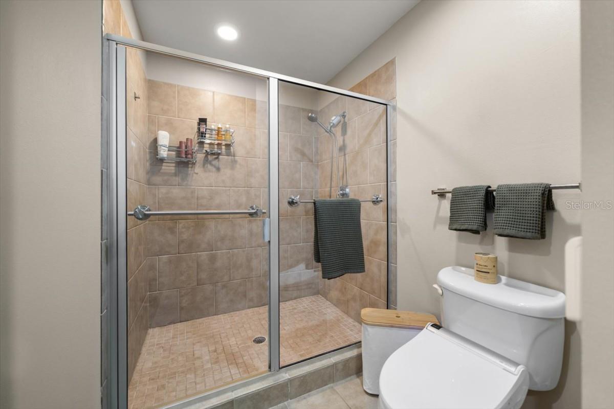 1120 E KENNEDY BLVD #319 — photo 18