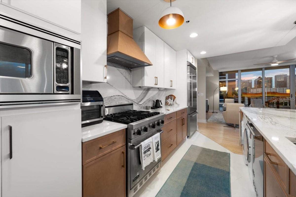 1120 E KENNEDY BLVD #319 — photo 10