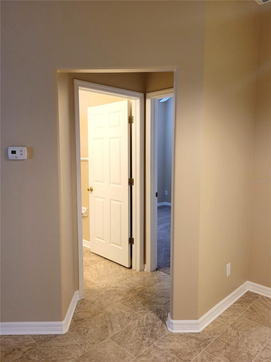 4343 LAKESHORE DR — photo 31