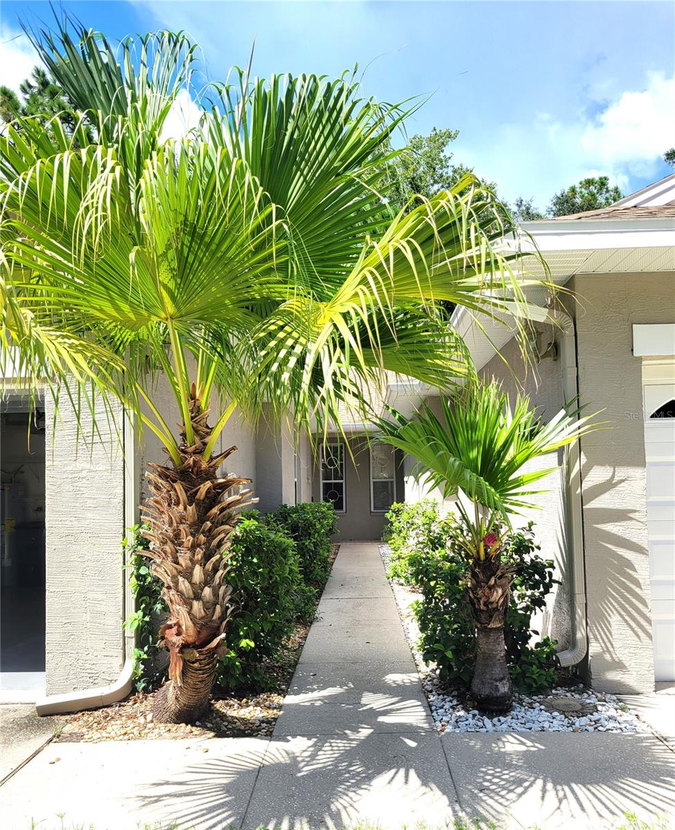 4343 LAKESHORE DR — photo 2